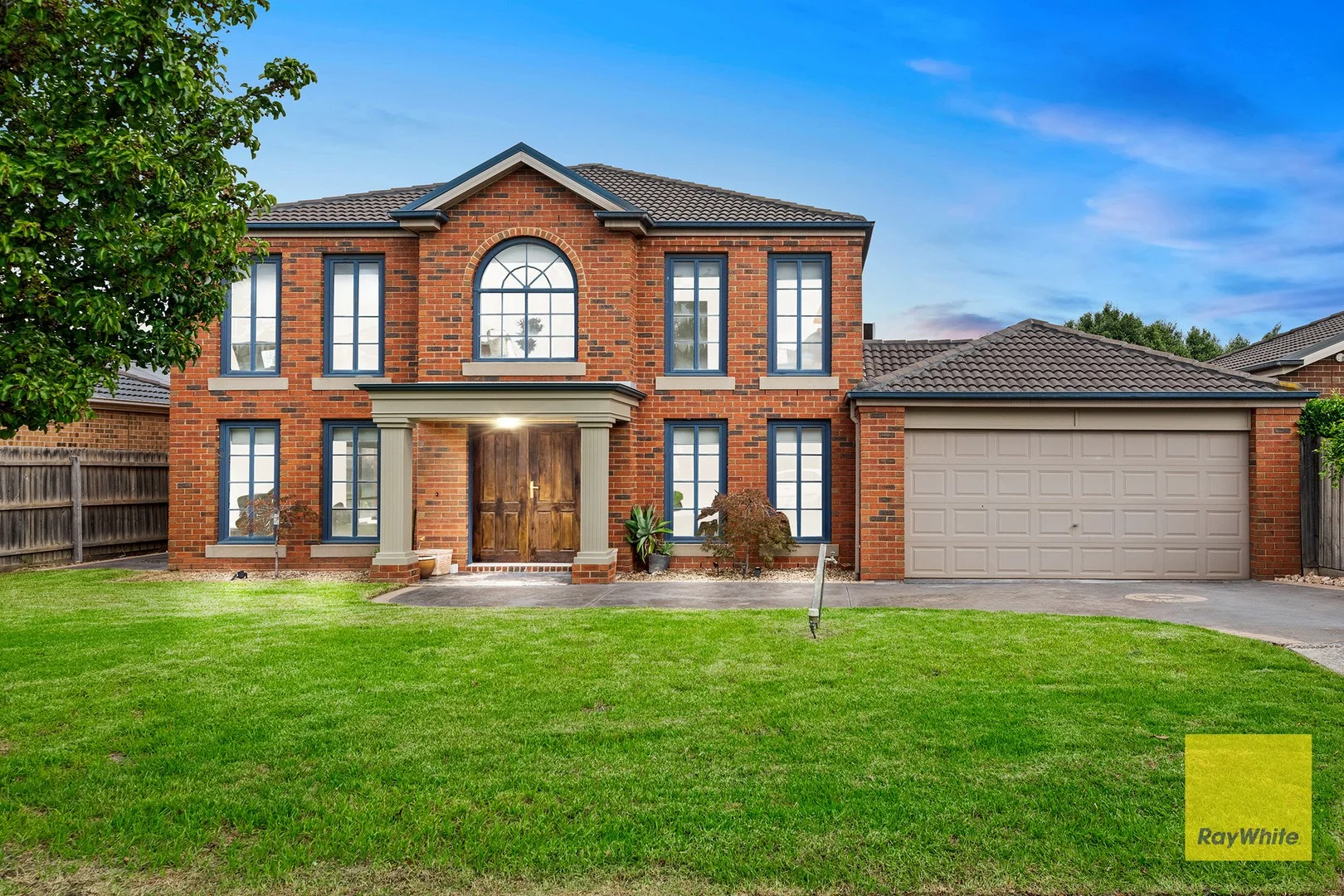 3 Faraday Court, Taylors Hill VIC 3037