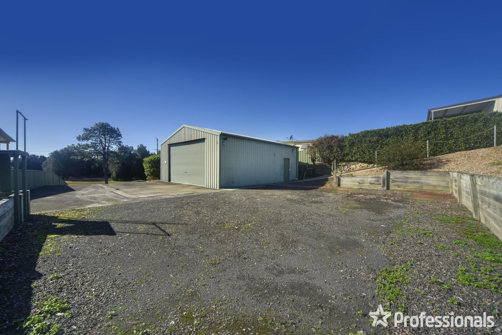 135 Greens Road, Greenwell Point NSW 2540, Image 2