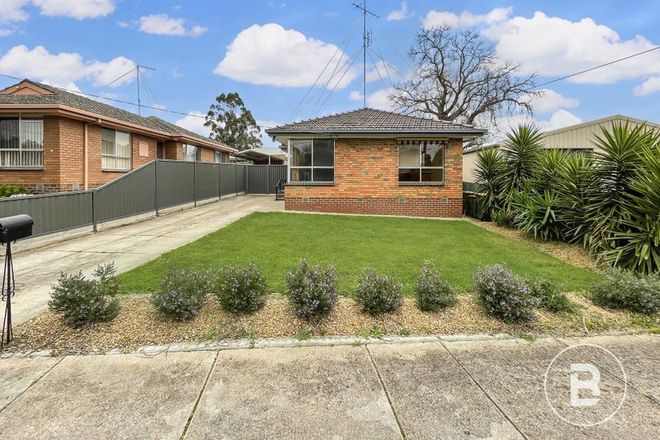 Picture of 2 Brophy Street, BROWN HILL VIC 3350