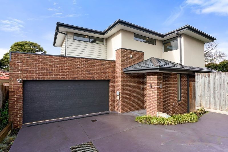 4 bedrooms Townhouse in 3/8 Ruda Street DONCASTER VIC, 3108