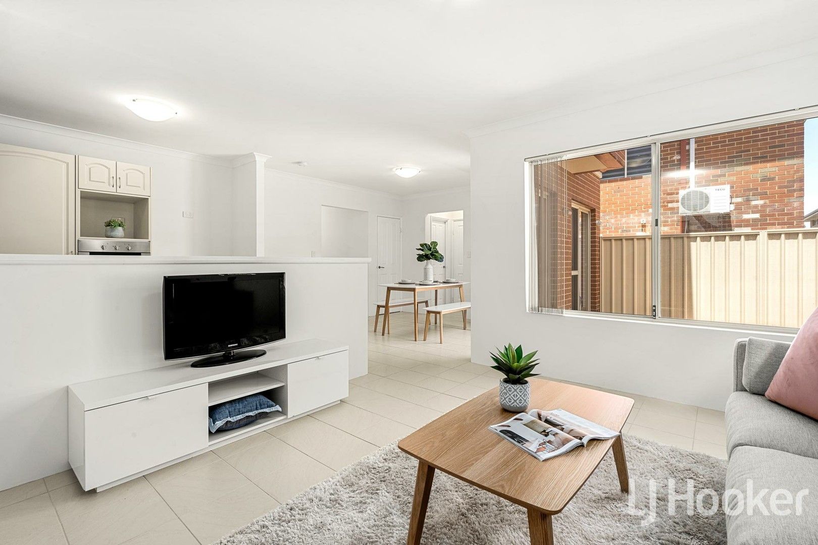 2/12 Forster Avenue, Lathlain WA 6100, Image 0