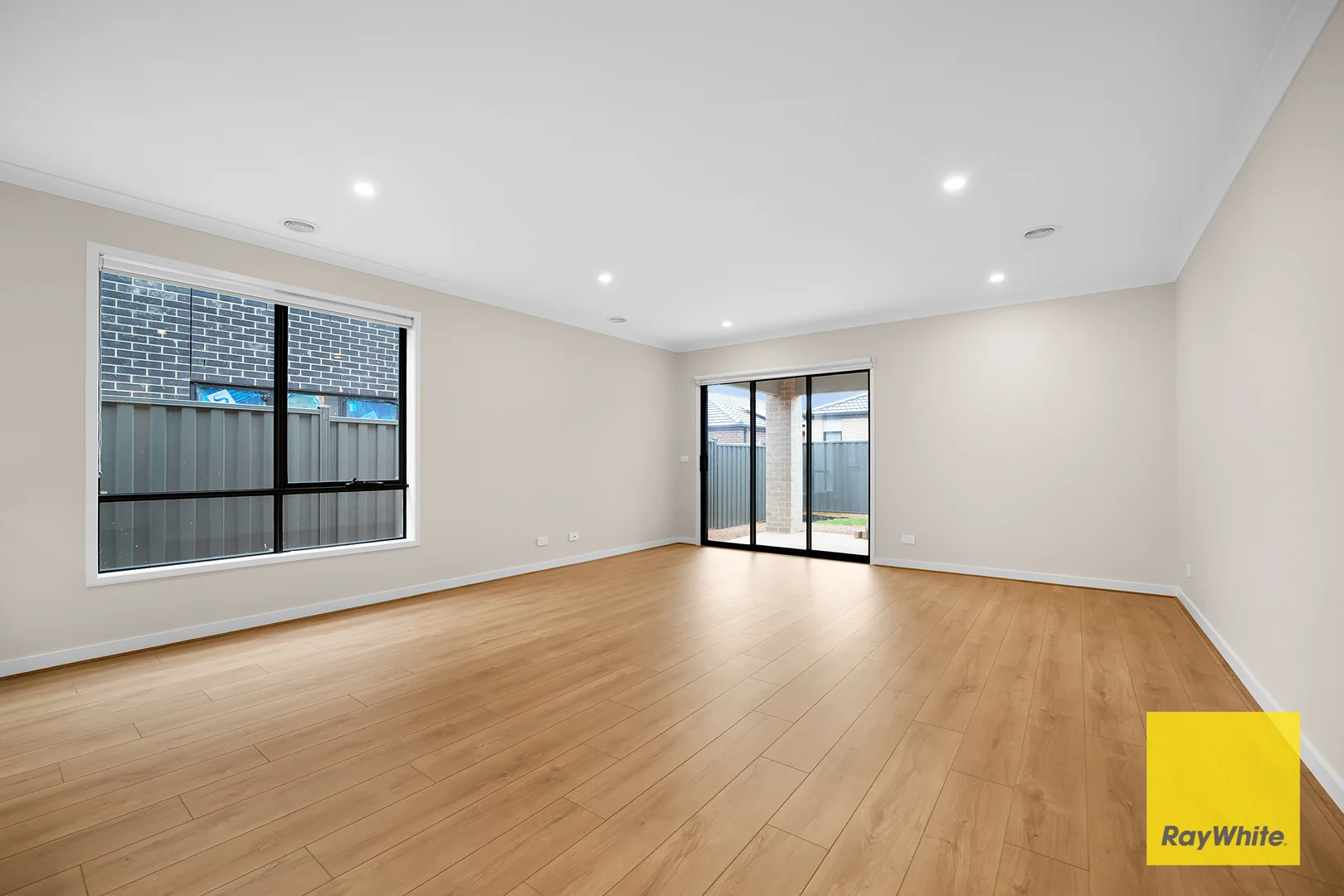 Additional image 7 of 21 Opulent Boulevard, Tarneit VIC 3029