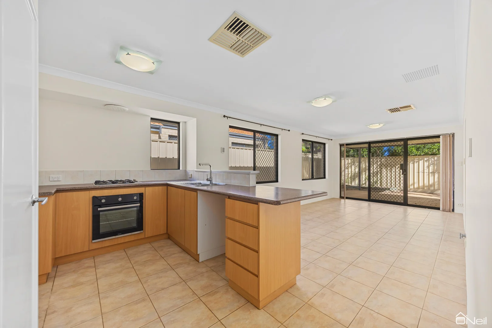 Additional image 8 of 3/40 Dale Road, Armadale WA 6112