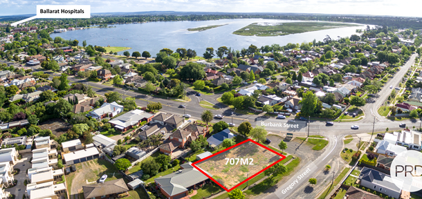 128 Burnbank Street, Lake Wendouree VIC 3350