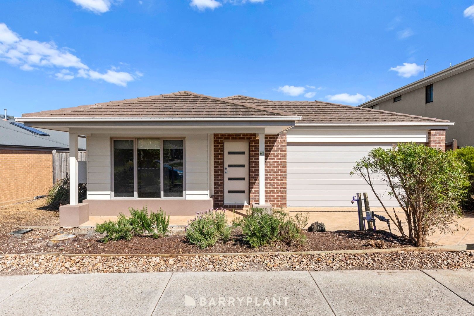 4 bedrooms House in 61 Como Parade CLYDE NORTH VIC, 3978