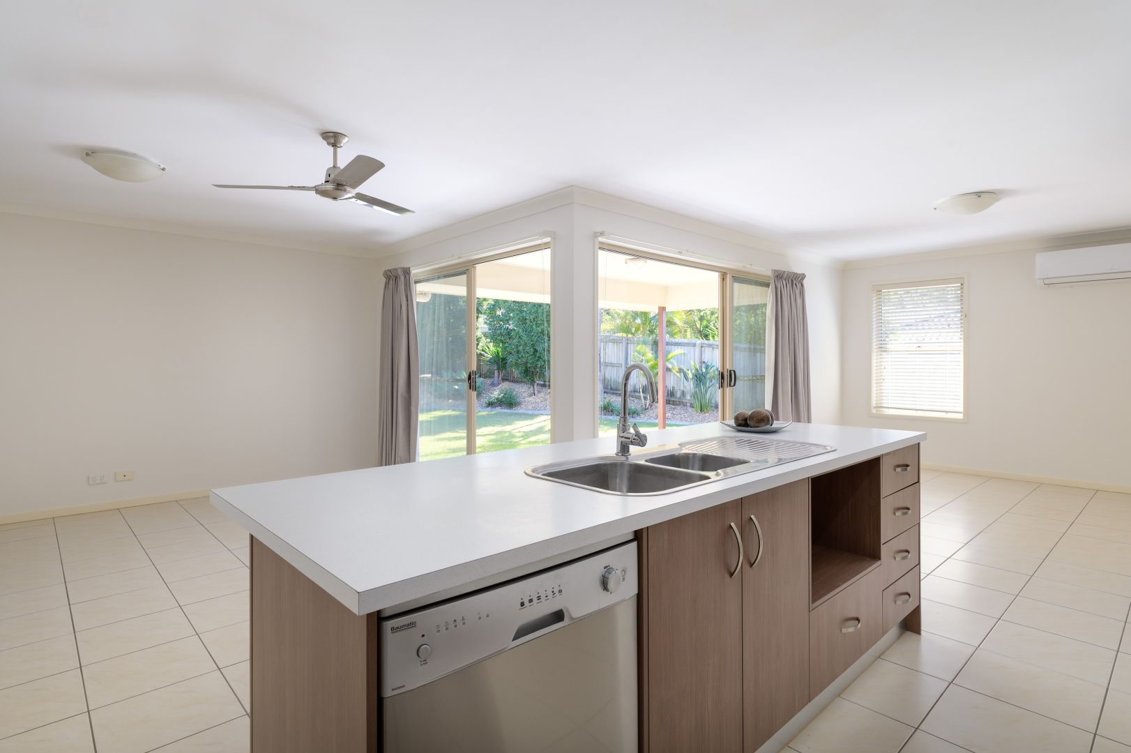 7 St Andrews Crescent, Gympie QLD 4570, Image 2
