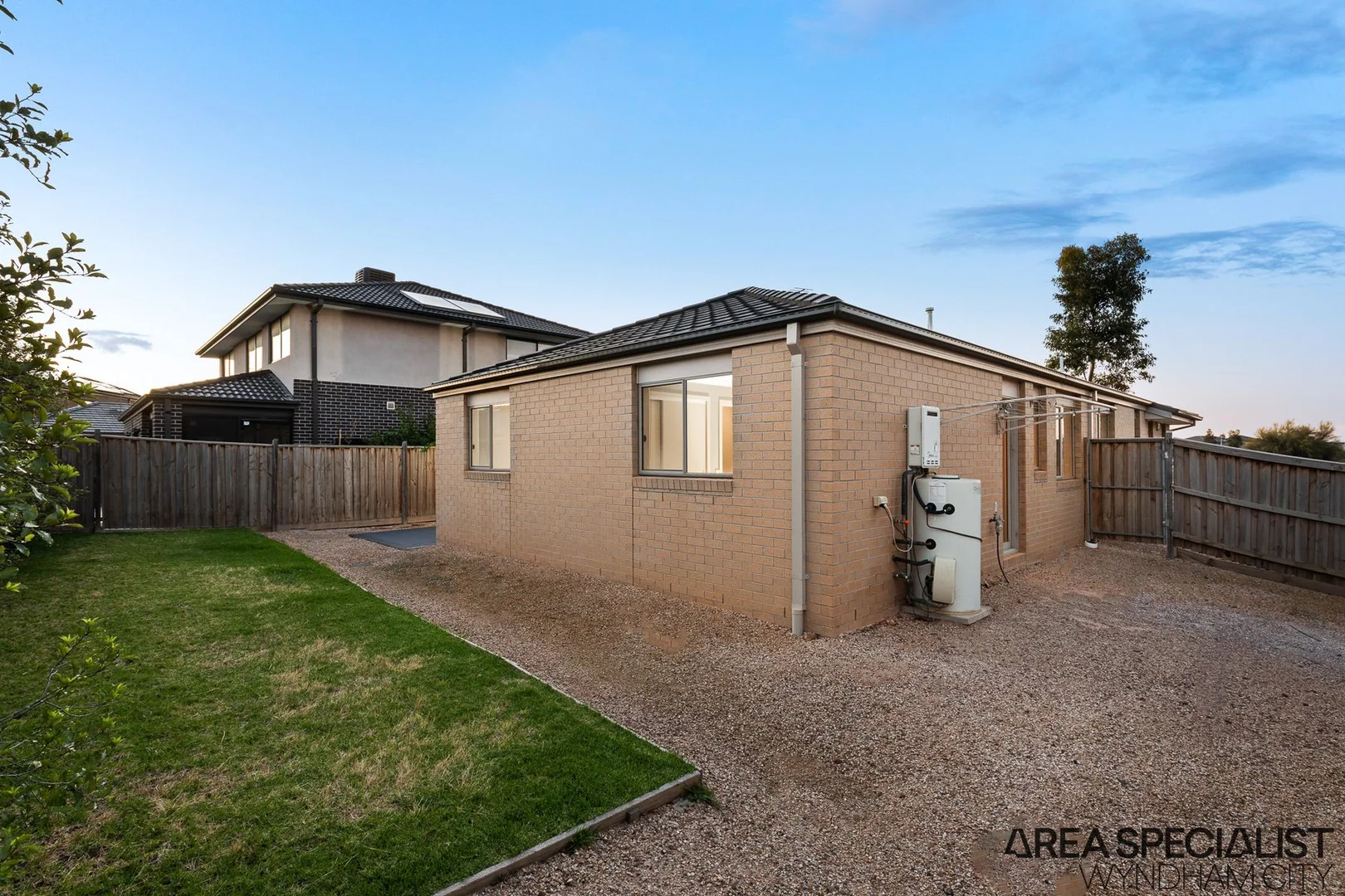 Additional image 14 of 10 Harker Esplanade, Tarneit VIC 3029