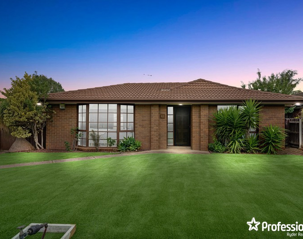 42 Hilton Way, Melton West VIC 3337