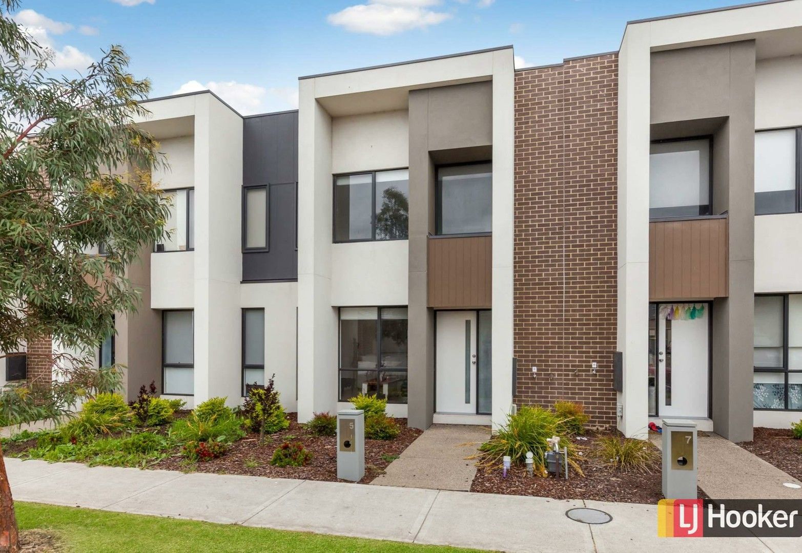 4 bedrooms House in 5 Plenty View BEVERIDGE VIC, 3753