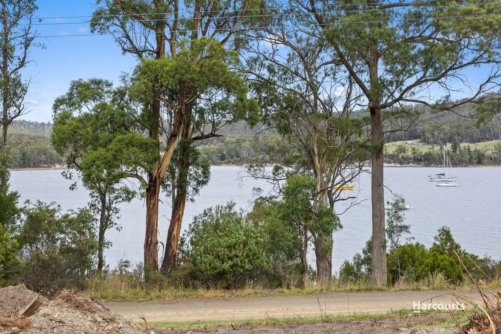 8 Chuter Street, Deep Bay TAS 7112