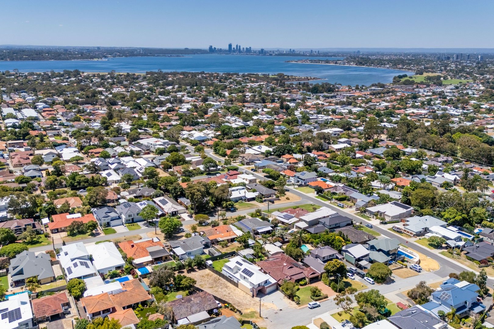 7B Williams Court, Melville WA 6156 | Domain