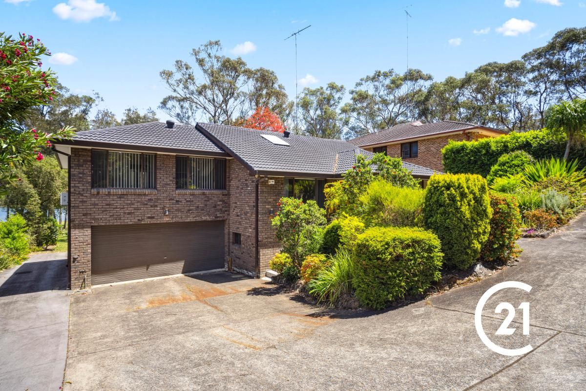 744b Henry Lawson Drive, Picnic Point NSW 2213 House For Rent Domain