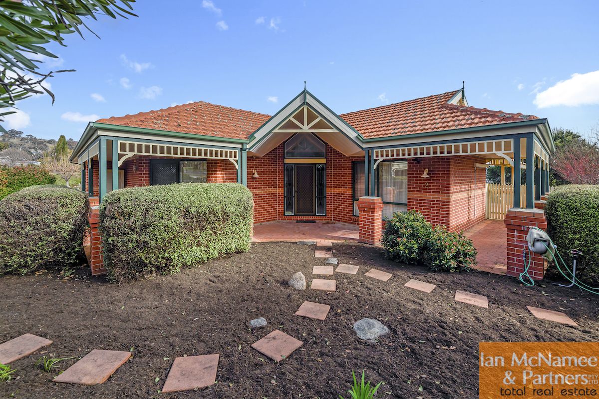 4 bedrooms House in 2 Forest Drive JERRABOMBERRA NSW, 2619