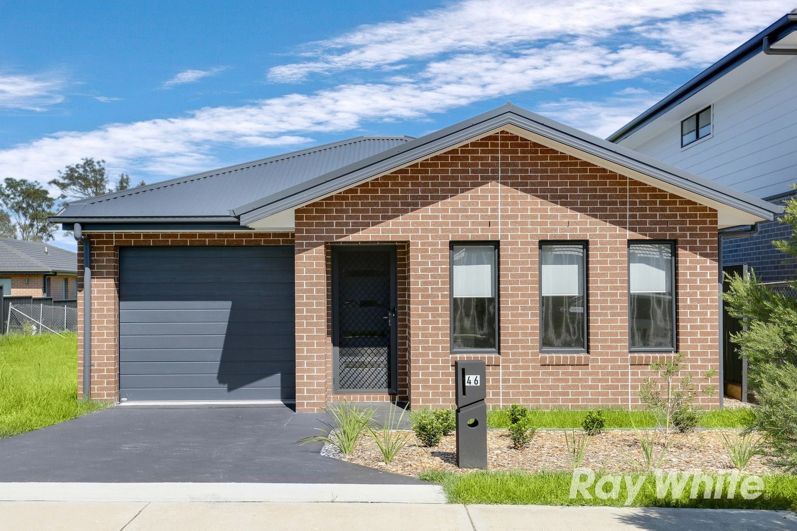 4 bedrooms House in 46 Kirsh Street WERRINGTON NSW, 2747