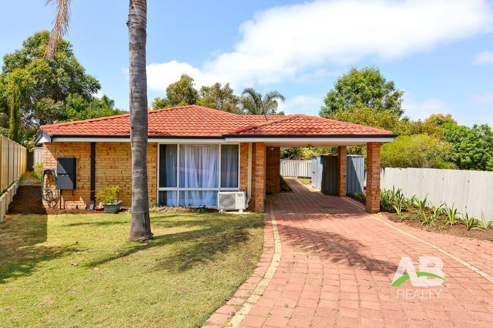 3 bedrooms House in 5A Brecon Place WANNEROO WA, 6065