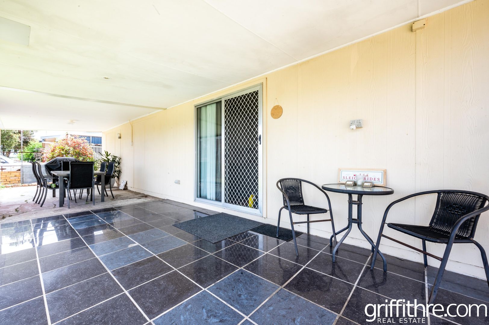 28 Brooks Crescent, Darlington Point NSW 2706, Image 1