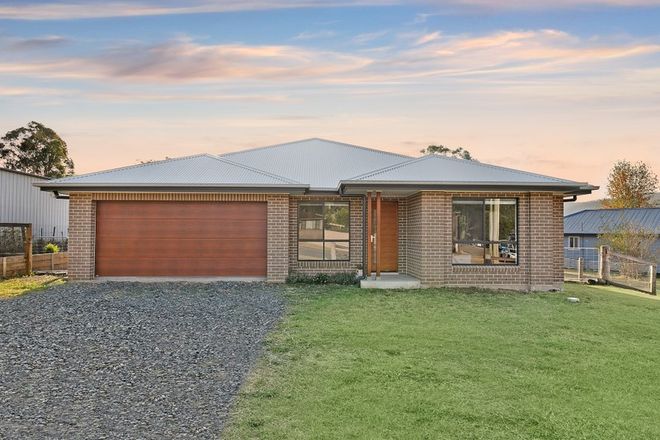 Picture of 1B Mount View Road, MILLFIELD NSW 2325