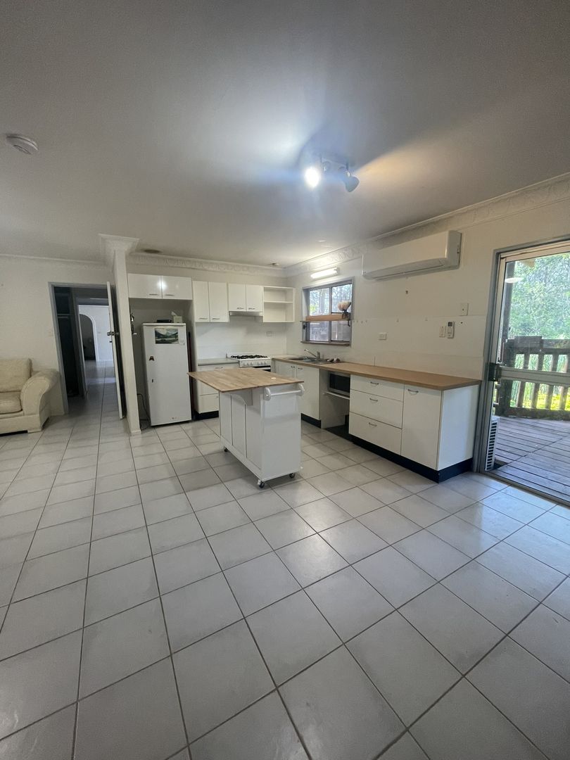 172 Storrs Road, Peachester QLD 4519 House For Rent 650 Domain