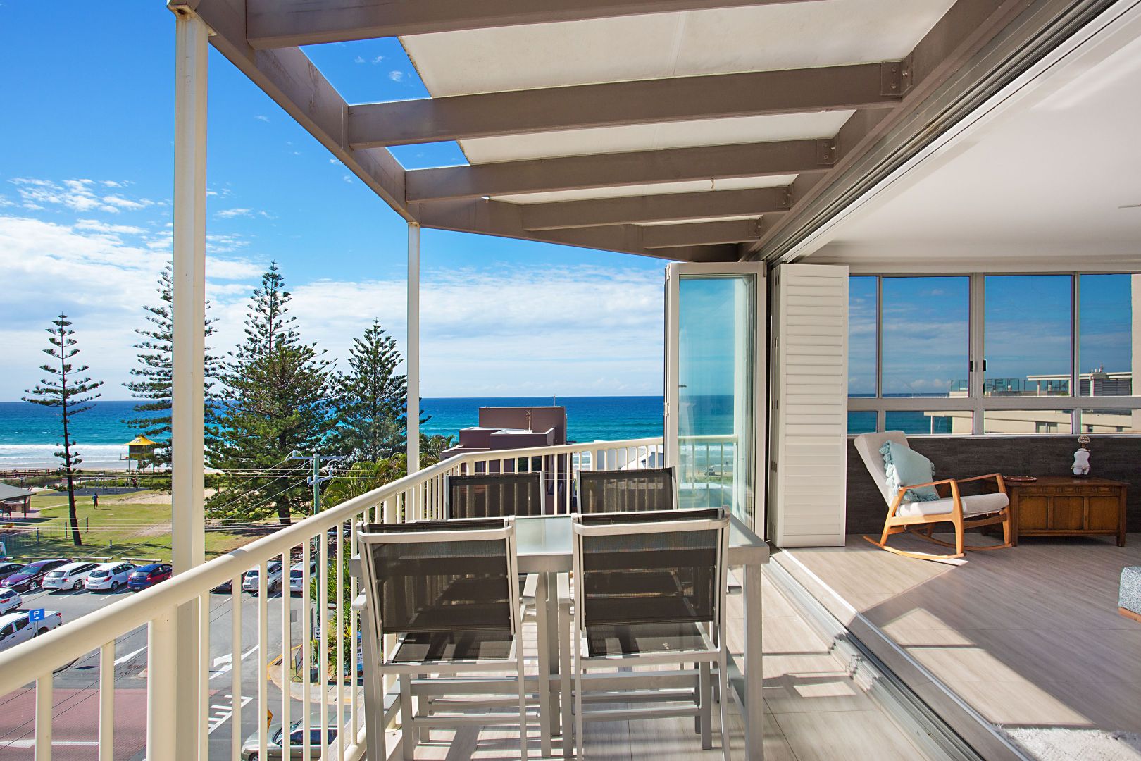 15/158 Hedges Avenue, Mermaid Beach QLD 4218, Image 2