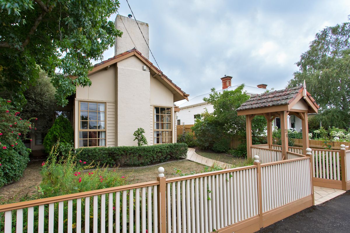 20 Junction Street, Newington VIC 3350, Image 0