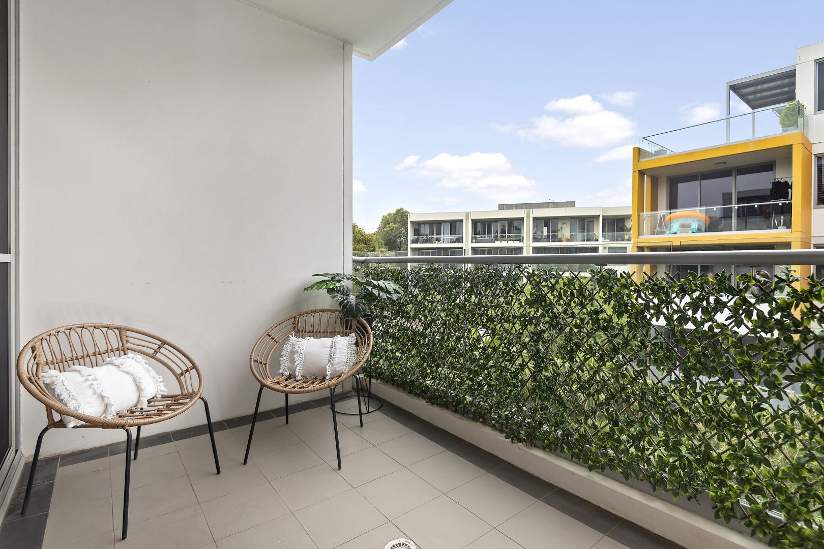 117/79-91 Macpherson Street, Warriewood NSW 2102, Image 2