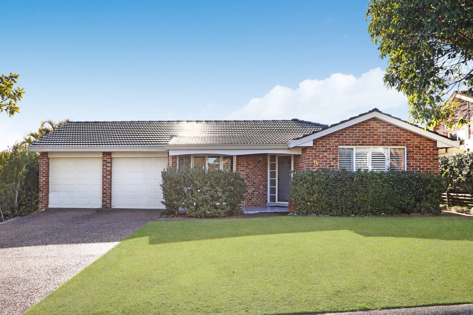 9 Lancaster Parade, Bateau Bay Property History & Address Research