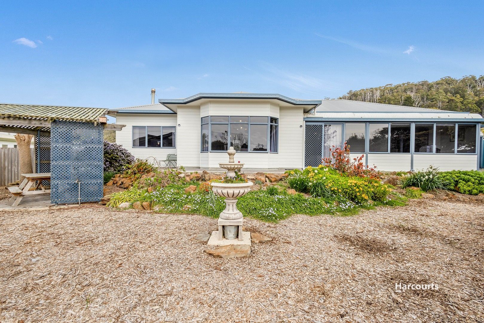 17 Glenburn Crescent, Sulphur Creek TAS 7316, Image 1