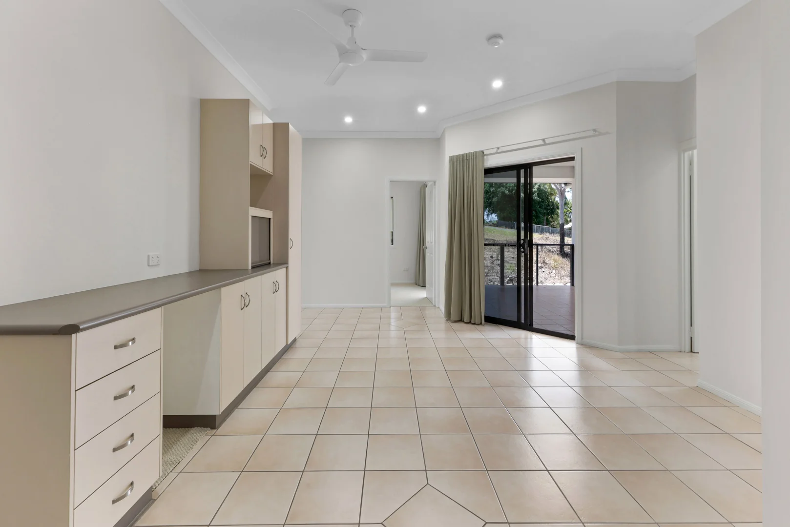 Additional image 17 of 8/3 Mango Avenue, Eimeo QLD 4740