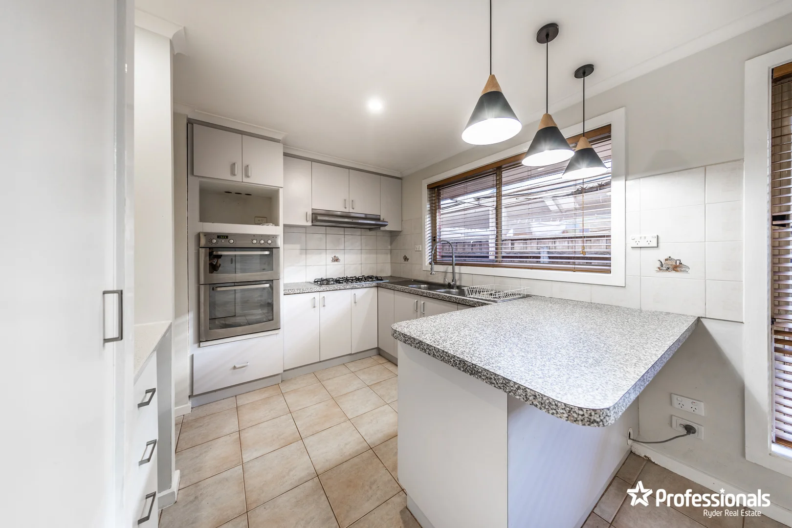 Additional image 6 of 37 Denny Place, Melton South VIC 3338