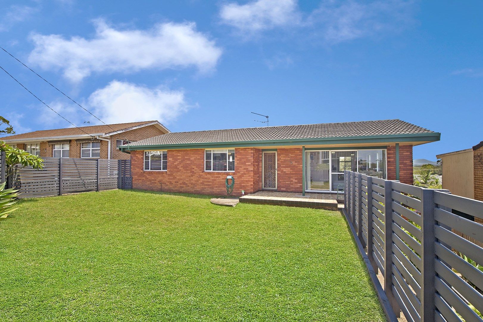 37 Clifton Drive, Port Macquarie NSW 2444, Image 1