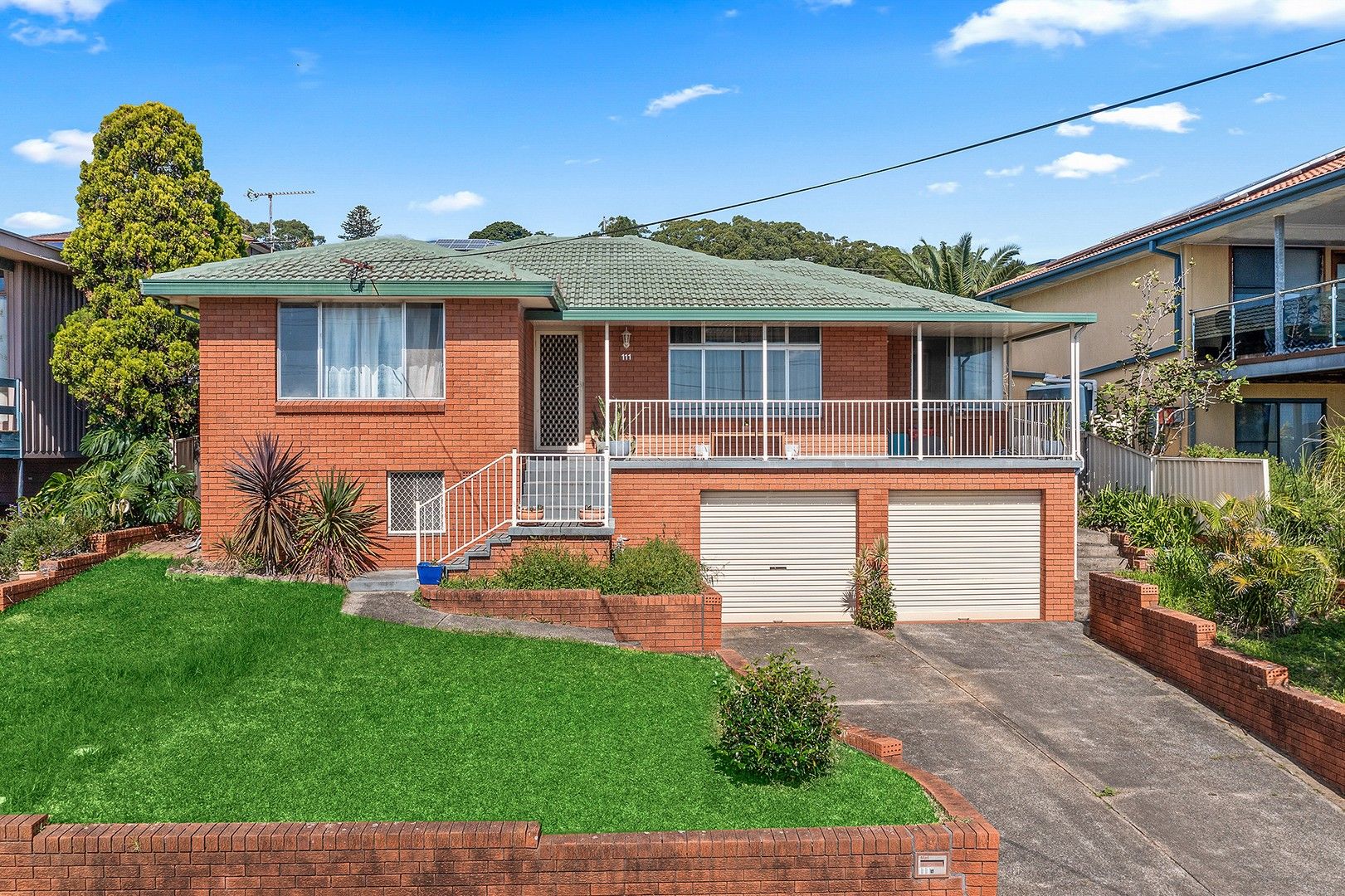 111 Landy Drive, Mount Warrigal NSW 2528