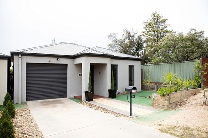56 Wade Street, Golden Square VIC 3555