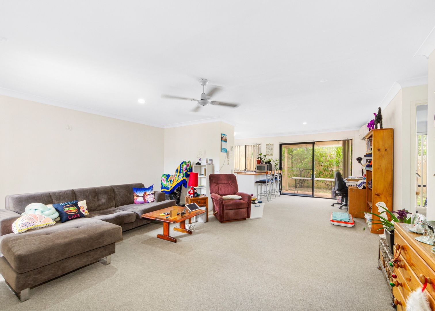 62/24 Amsonia Court, Arundel QLD 4214, Image 2