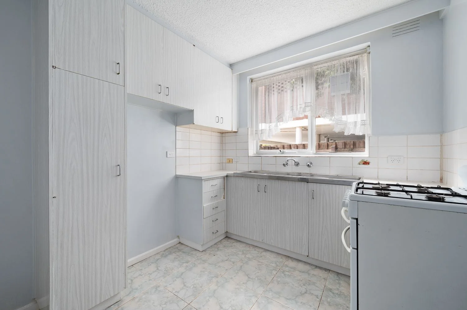 Additional image 3 of 1/27 York Street, St Kilda West VIC 3182