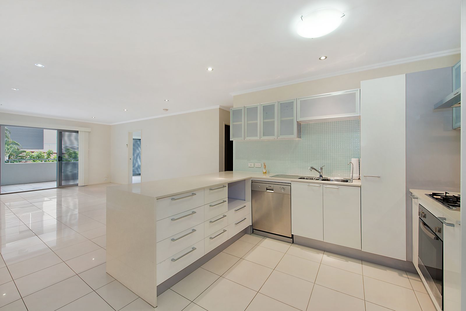 9/30 Sanders Street, Upper Mount Gravatt QLD 4122, Image 2