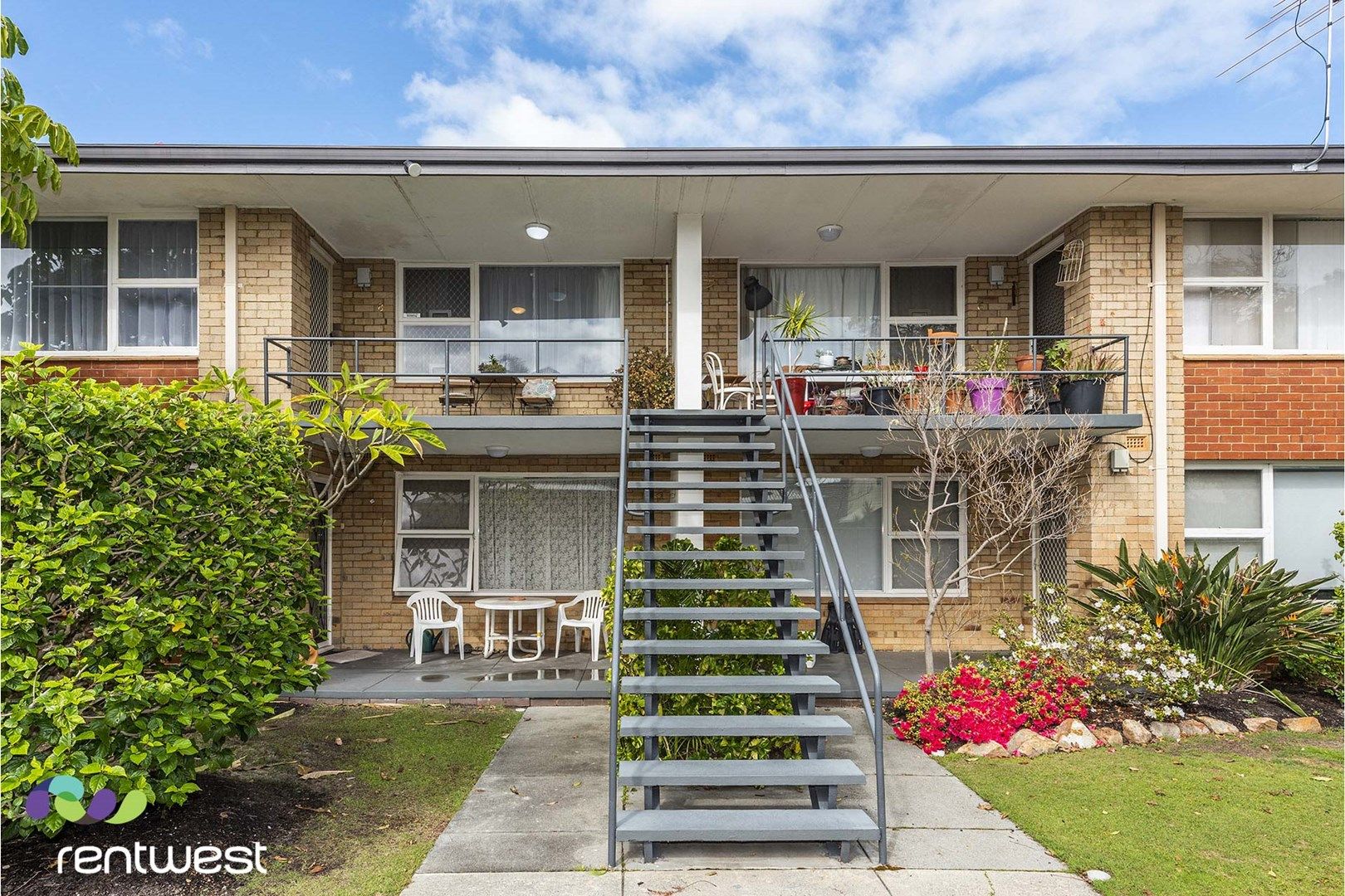 2 bedrooms Apartment / Unit / Flat in 8/78 Matheson Road APPLECROSS WA, 6153