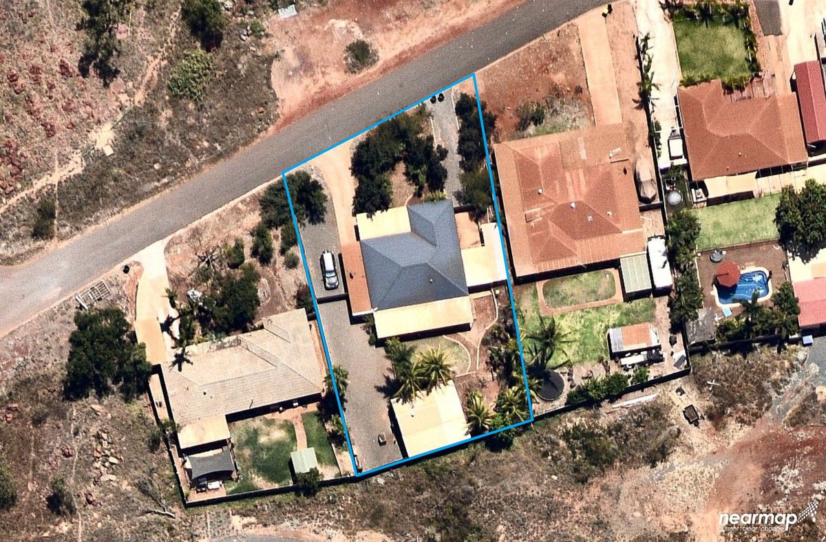 4 Wilkie Crescent, Dampier WA 6713, Image 2