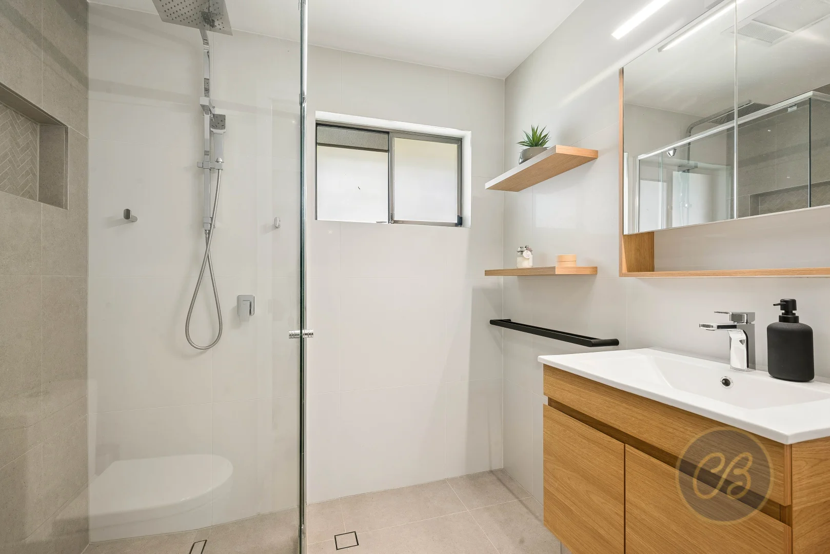 Additional image 7 of 4 Loren Street, Stafford Heights QLD 4053