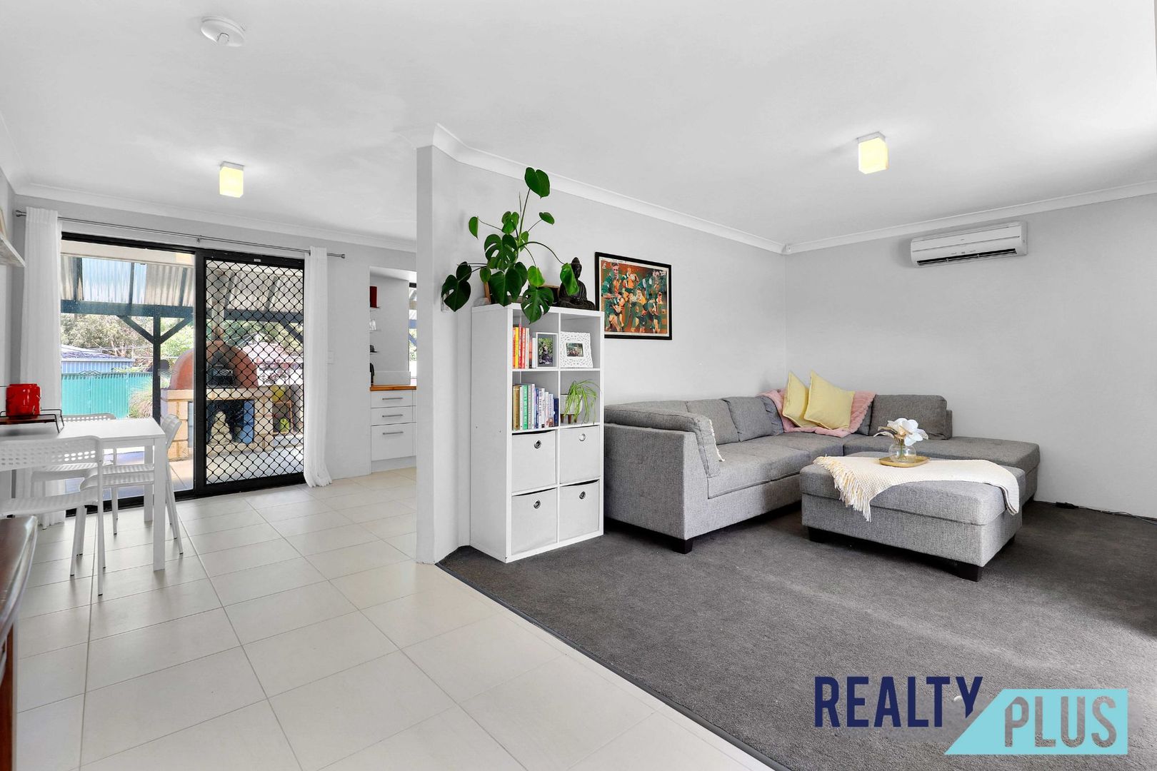 73 Ferdinand Crescent, Coolbellup WA 6163, Image 2