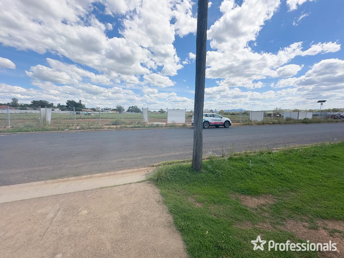 37 Green Street, West Tamworth NSW 2340, Image 2