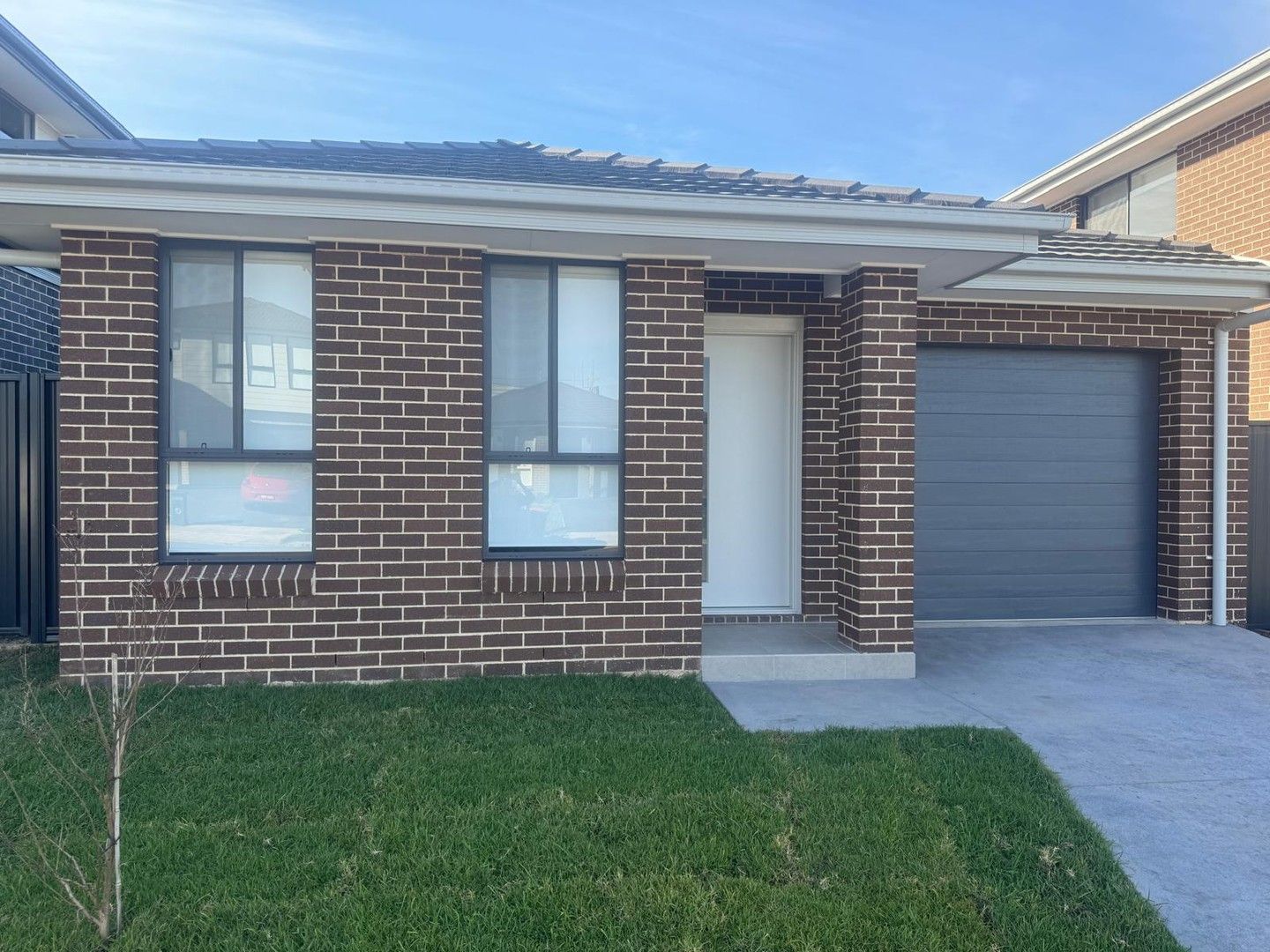 4 bedrooms House in 19 Circinus Street AUSTRAL NSW, 2179