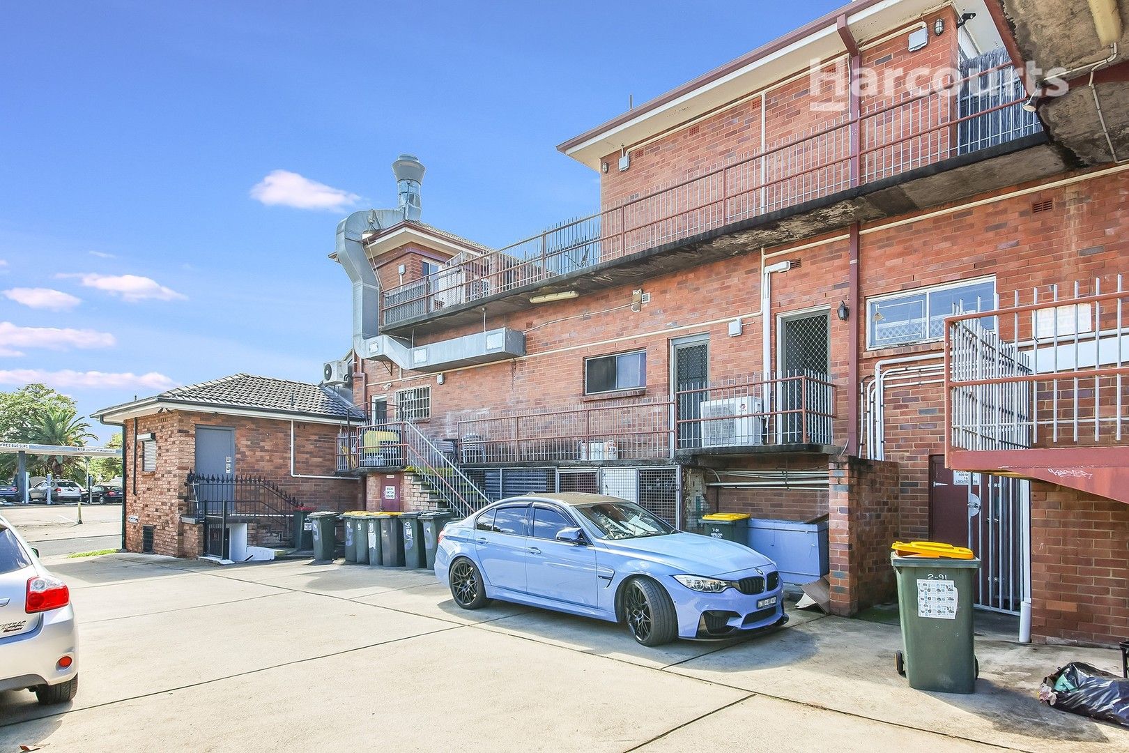 2 bedrooms Apartment / Unit / Flat in 1/91 Waminda Avenue CAMPBELLTOWN NSW, 2560