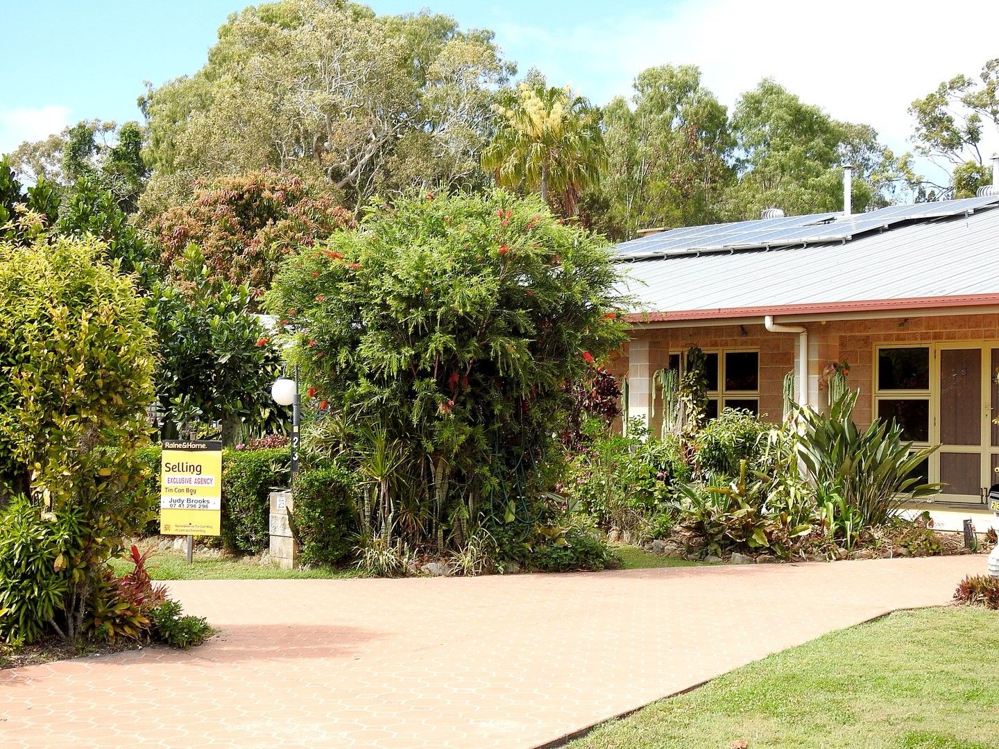 3 bedrooms House in 23 Boronia Drive TINNANBAR QLD, 4650