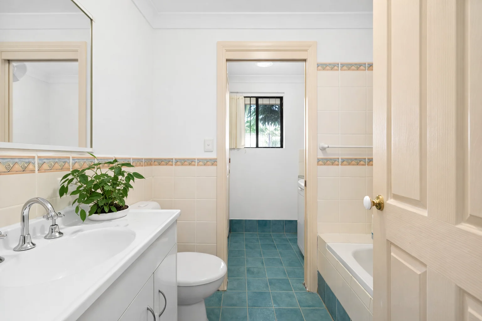 Additional image 5 of 5/68 Karalta Road, Erina NSW 2250