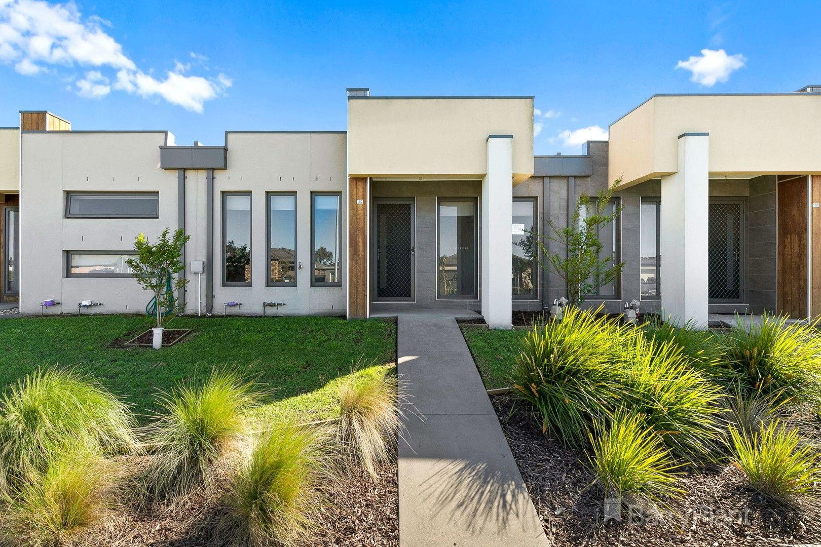 3 bedrooms House in 102 Mary Street OFFICER VIC, 3809