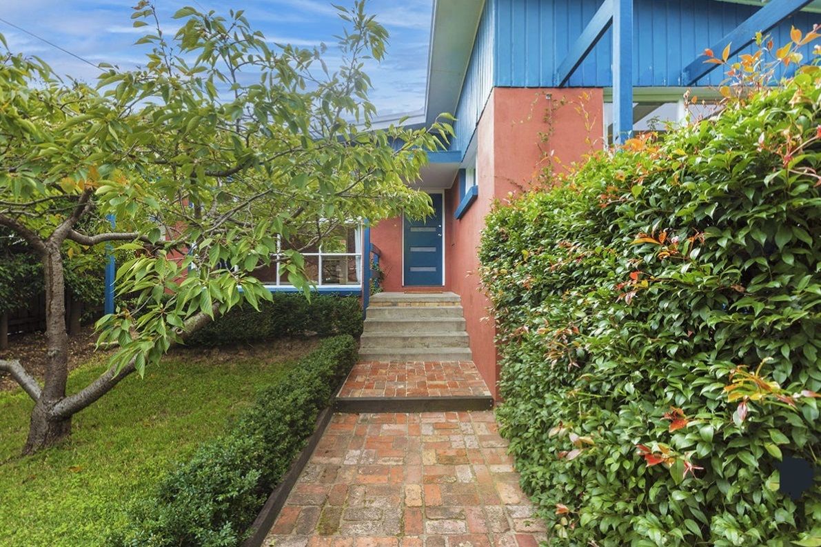 3 bedrooms House in 48 Tulip Grove CHELTENHAM VIC, 3192