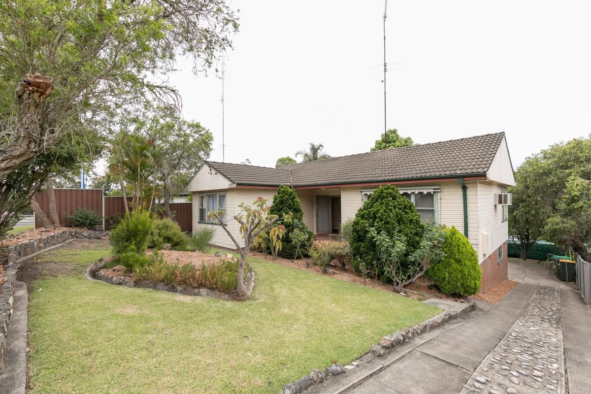 4 Davies Parade, Mount Hutton NSW 2290, Image 2