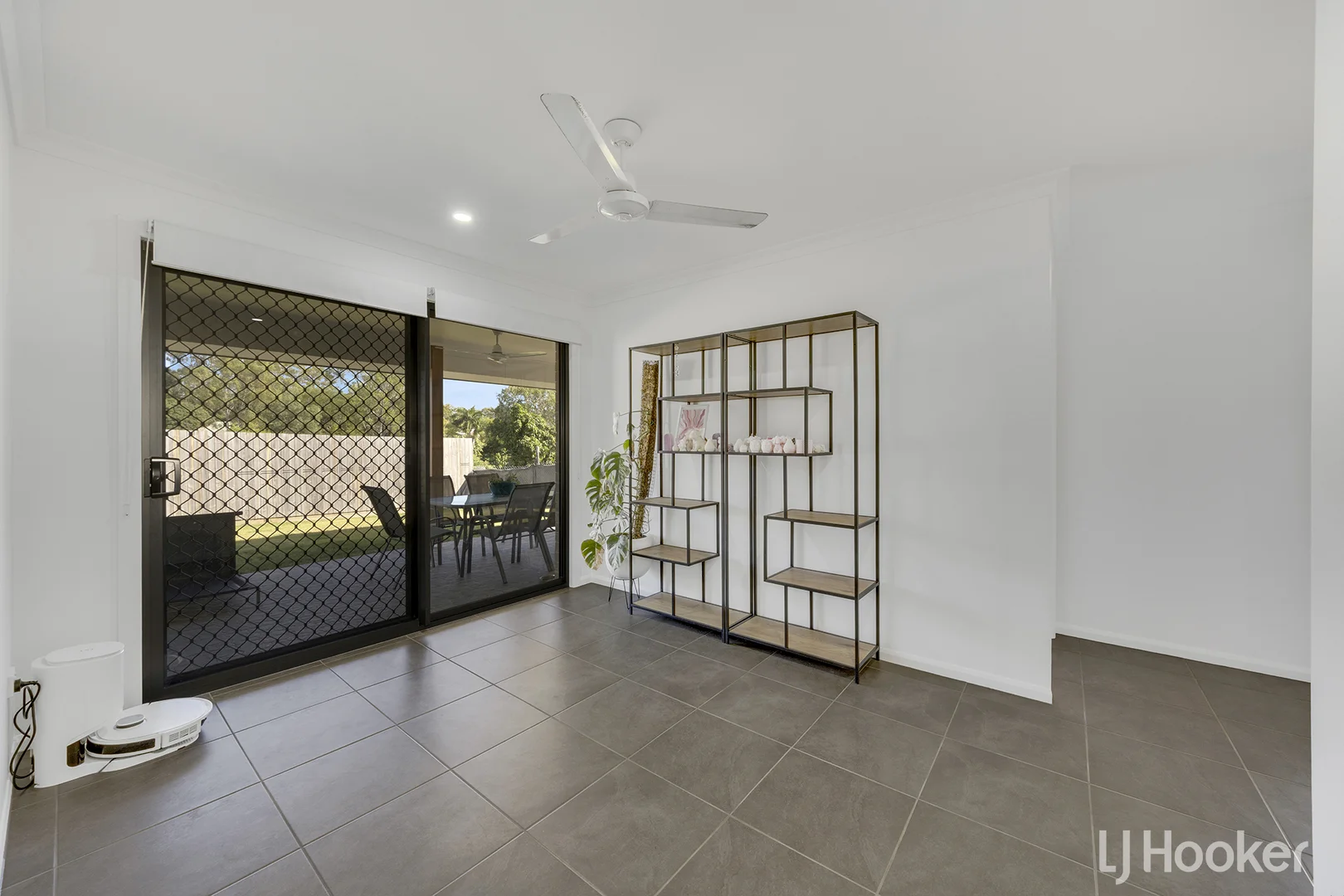 Additional image 15 of 14 Fitzroy Avenue, Clinton QLD 4680