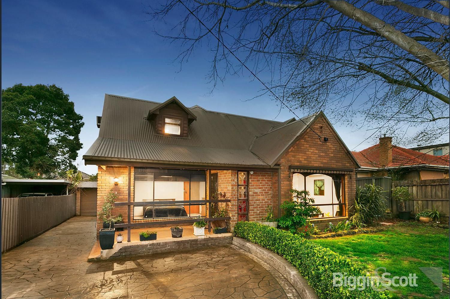 137 Mahoneys Road, Forest Hill VIC 3131, Image 0