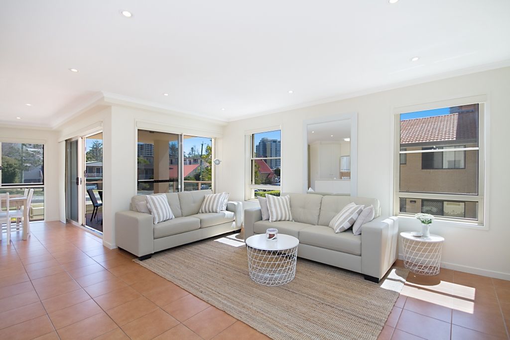 4/24 Dutton Street, Coolangatta QLD 4225, Image 0